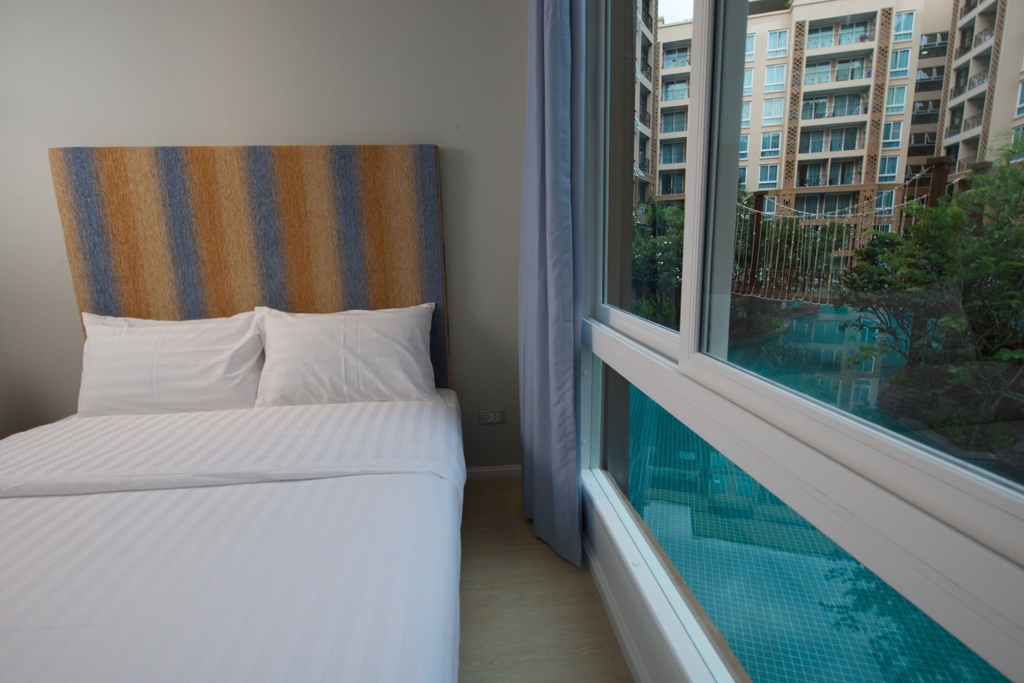 Atlantis Pattaya High Service Джомтиен Бийч Екстериор снимка