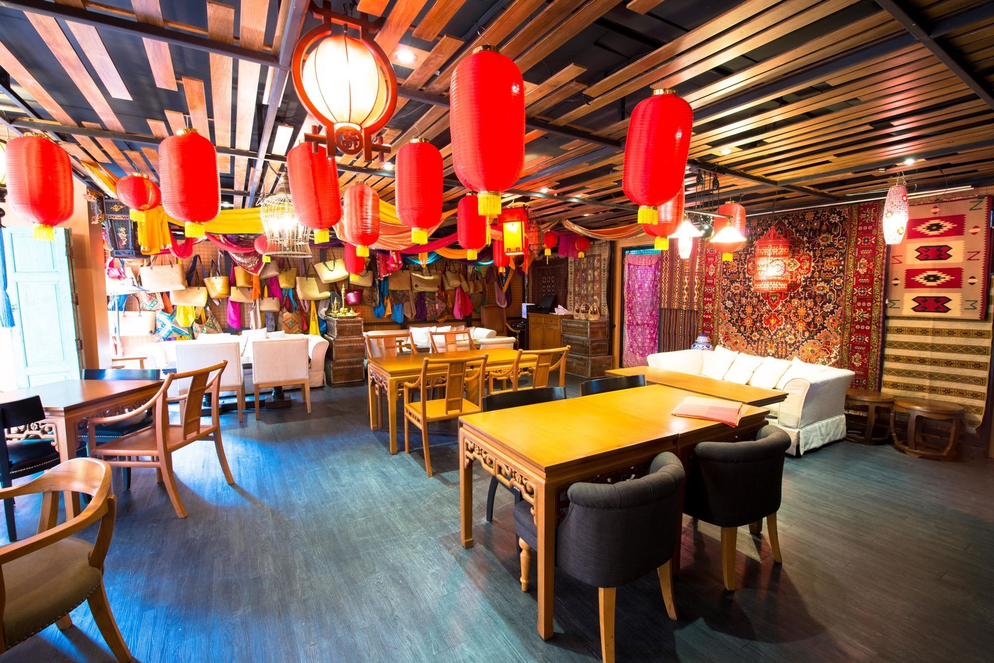 Atlantis Pattaya High Service Джомтиен Бийч Екстериор снимка